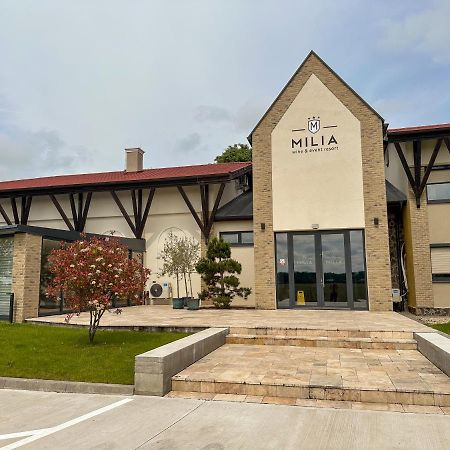 Milia Wine & Event Resort Dunajsky Klatov Luaran gambar