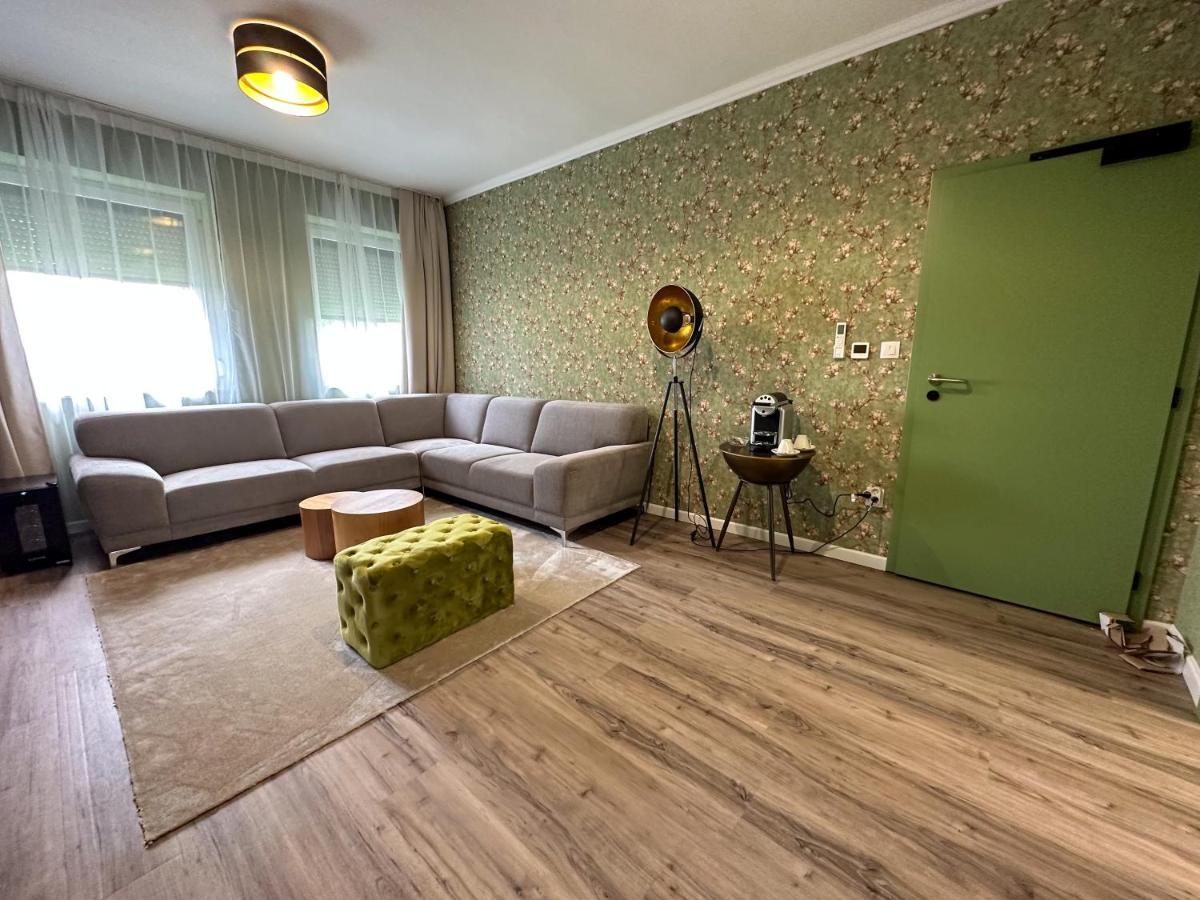 Milia Wine & Event Resort Dunajsky Klatov Luaran gambar